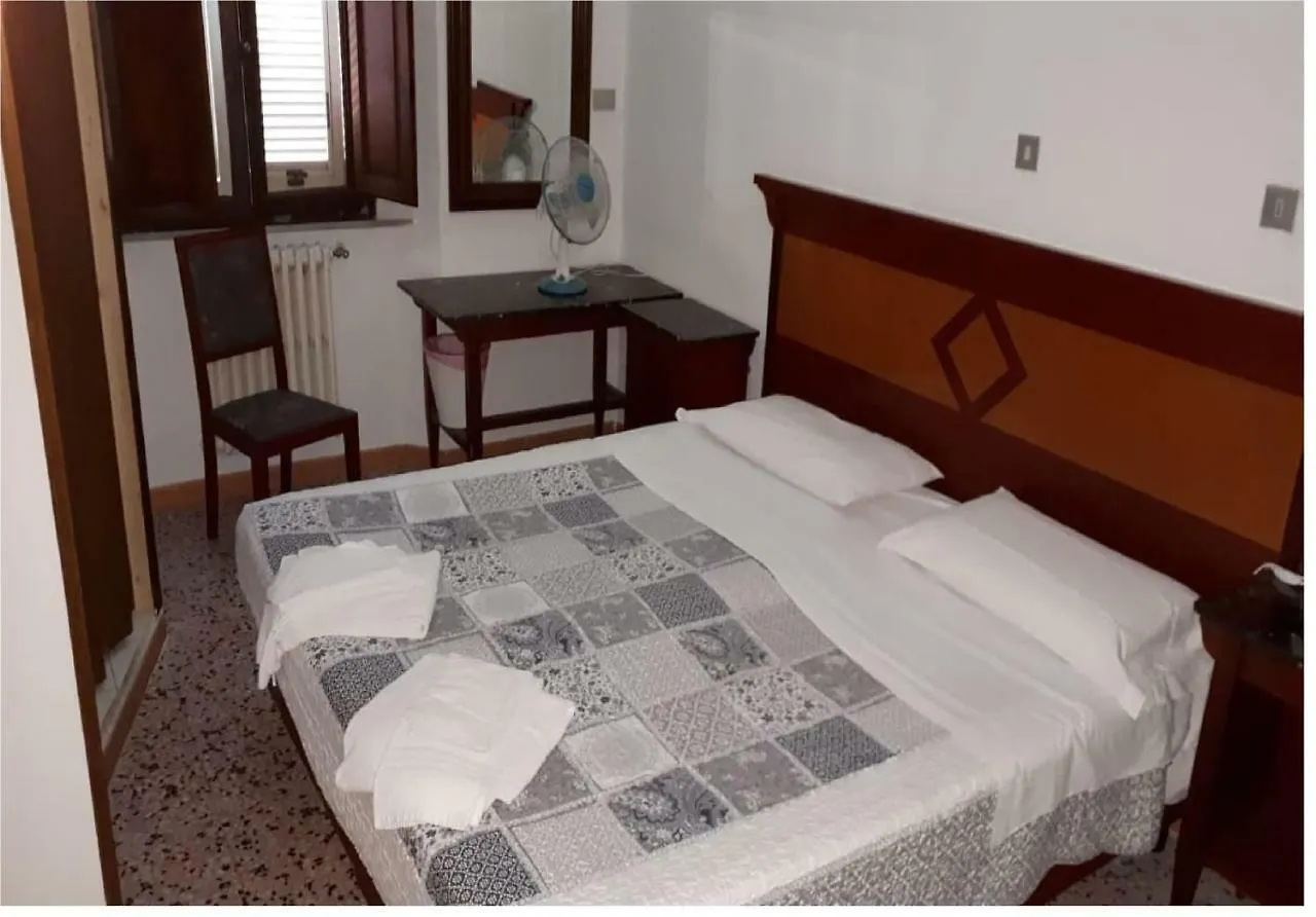 Hotel Stella Follonica
