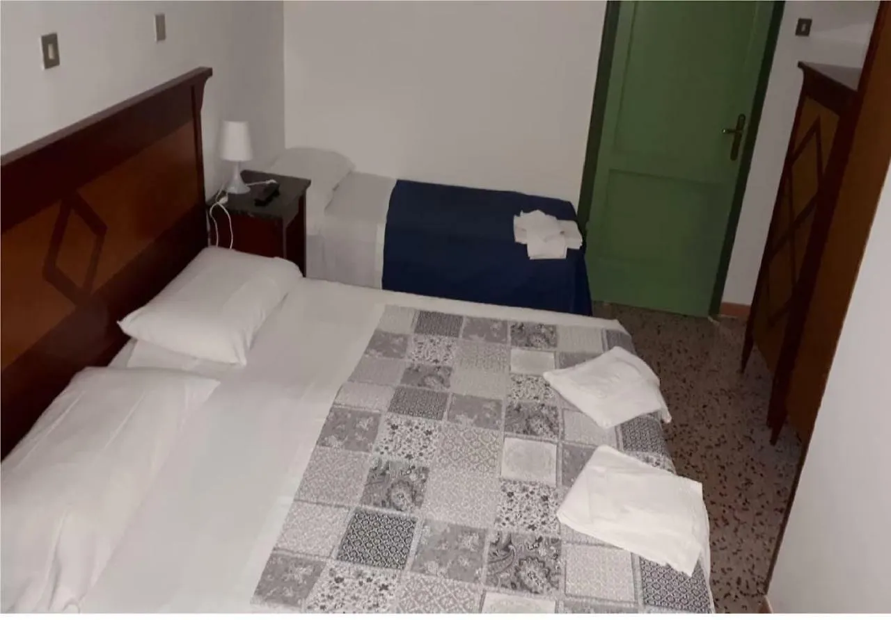 Hotel Stella Follonica